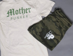 Mother Punker - Shorts - Camo